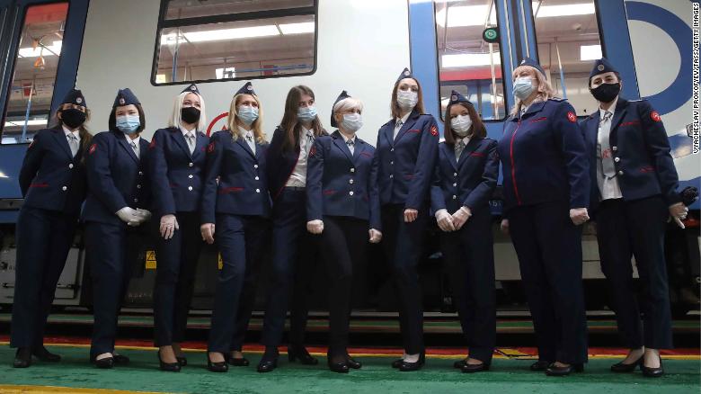 Russia&#39;s Ministry of Labor issued a decree allowing women to work on the metro in 2019.