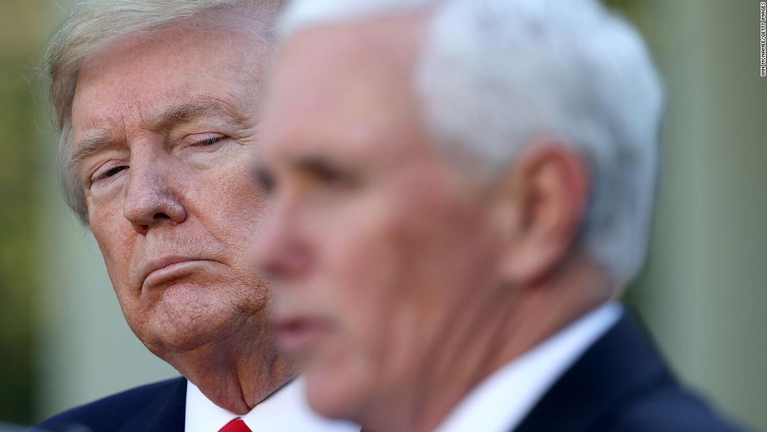 Pence spricht während des Treffens viel über Trump und plant die Gründung einer Fraktion