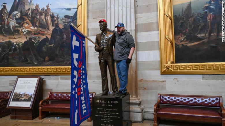 Pro-Trump mob breaks into US Capitol