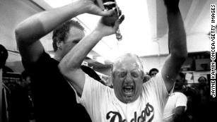 thread/27736657-tommy-lasorda-is-dead-to-me!