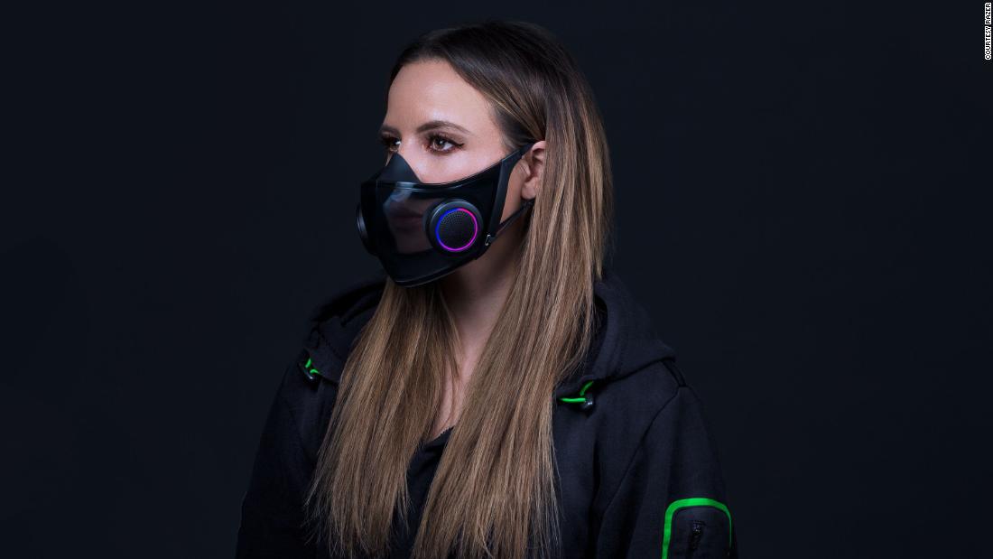 Razer’s Reusable Face Mask Ventilates the Air and Enhances Your Voice