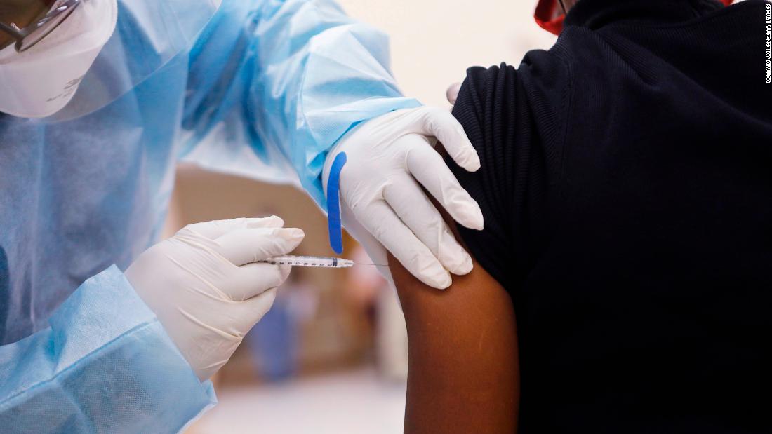 Florida is enacting new Covid-19 vaccine residency rules to reduce ‘vaccine tourism’
