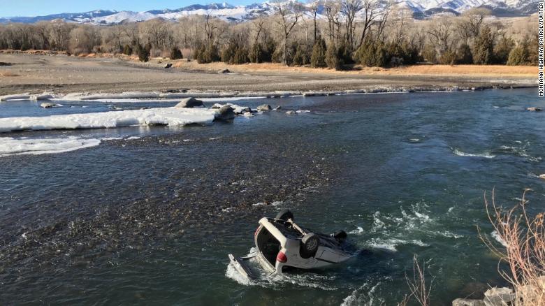 Montana trooper rescues driver from car submerged in icy river