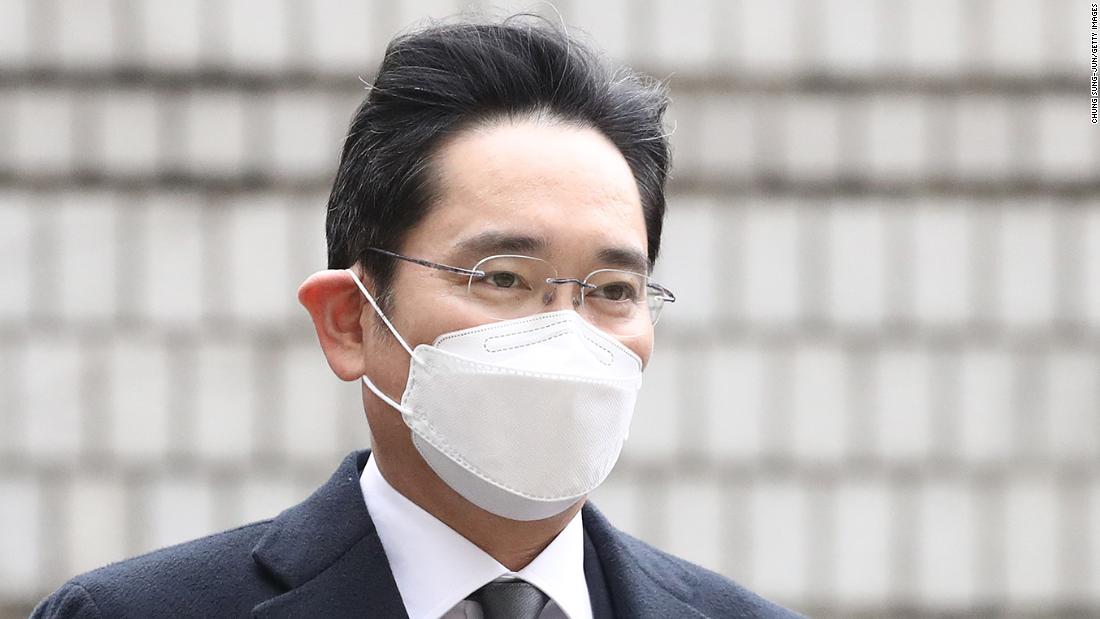 Samsung’s heir Jay Y. Lee has been sentenced to 2 1/2 years in prison for bribery and embezzlement