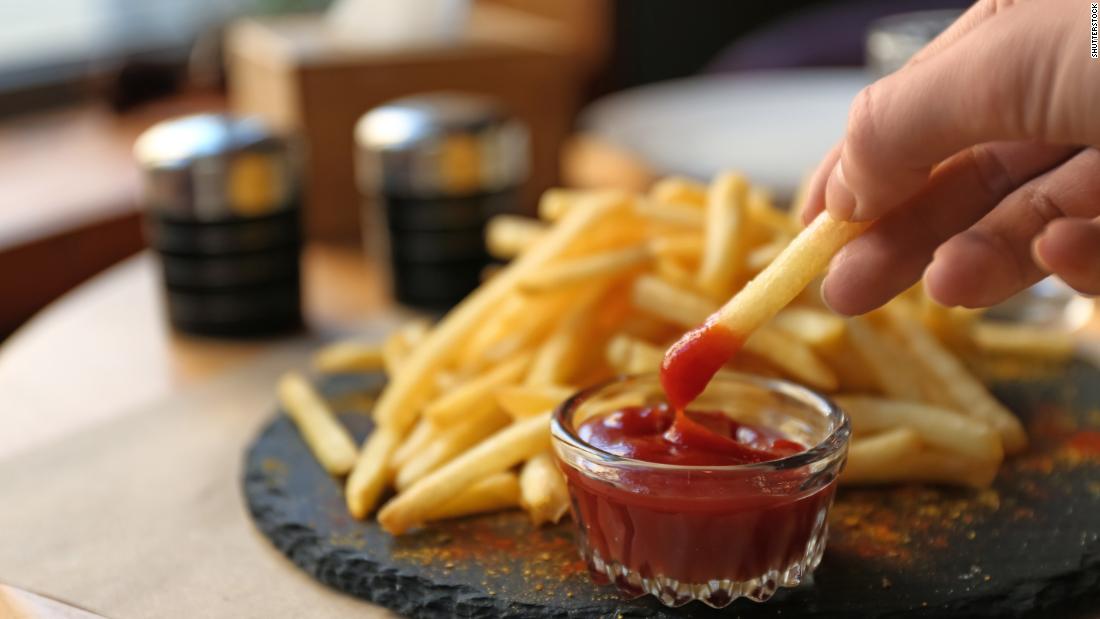 Even a small portion of fried foods can increase the risk of heart disease, says study