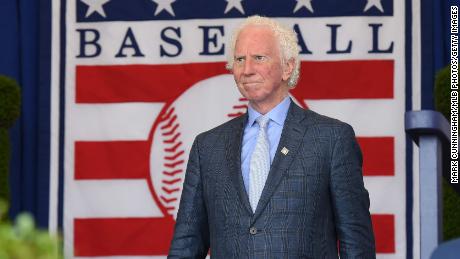 Baseball Hall of Famer Don Sutton dead at 75