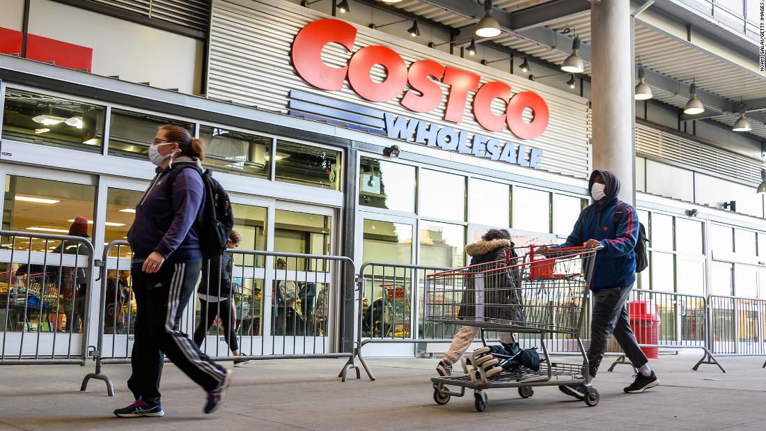 Costco is (finally) testing sidewalk withdrawal for groceries