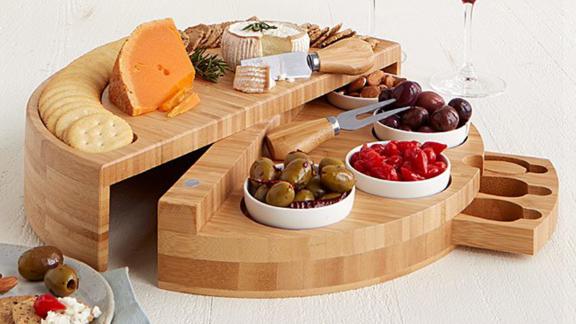 Compact Swivel Cheese & Tapas Board