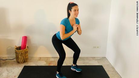 Most common mistakes in online workouts that cause pain or injury - CNN