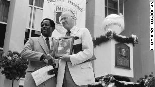 Learn More About Hank Aaron Through Orchard's People Project