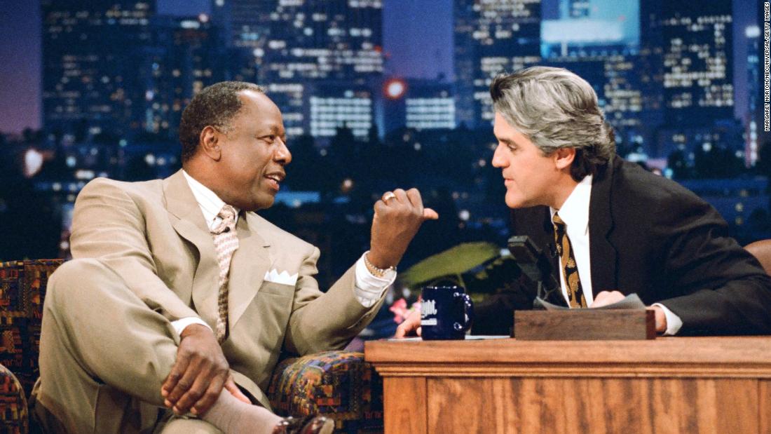 Aaron is interviewed by Jay Leno on a &quot;Tonight Show&quot; episode in 1995.