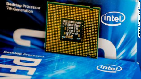 Новый генеральный директор хочет, чтобы Intel снова стала «несомненным лидером».  в промышленности