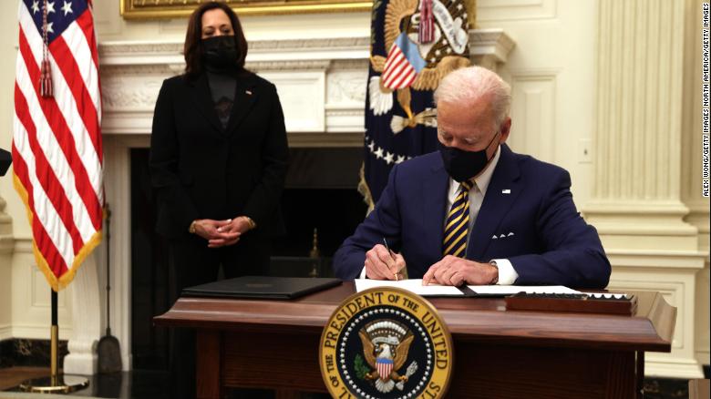 president biden executive orders economic relief mattingly dnt lead vpx_00004102