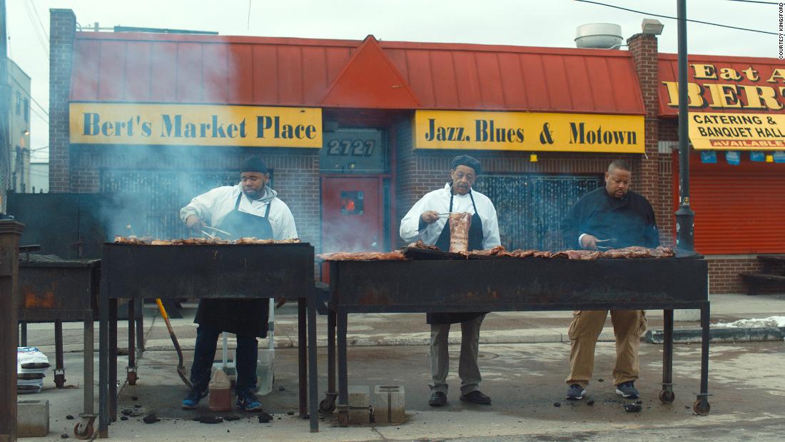 Kingsford launches “Preserve the Pit” scholarship for aspiring black American barbecue professionals