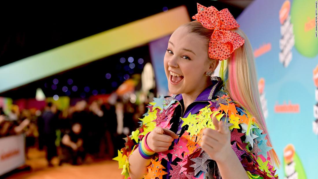 YouTube star Jojo Siwa comes out to her fans on her Instagram account