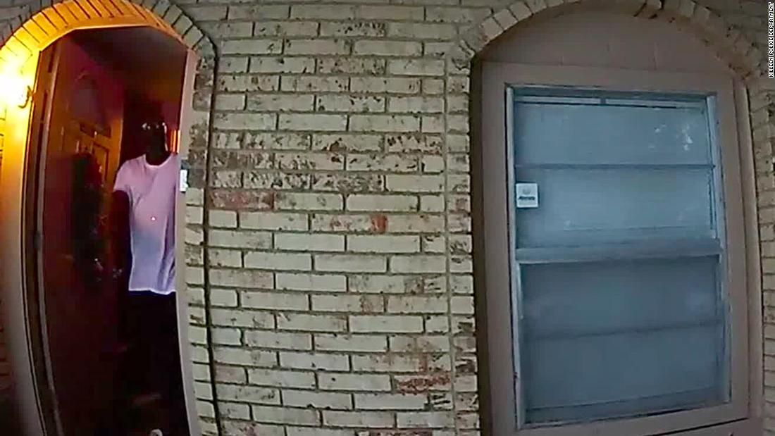 Video of the body’s camera shows a police officer shooting an unarmed man during a mental health check