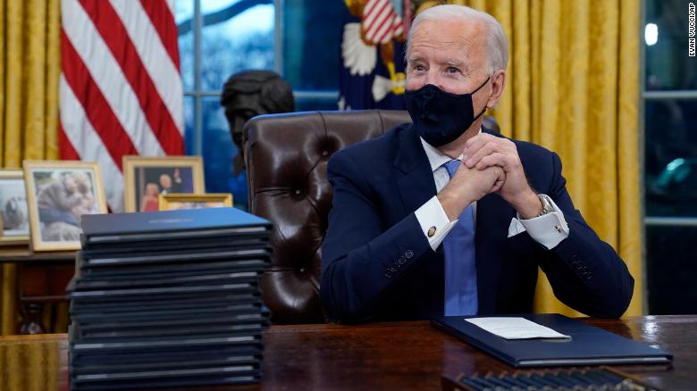 Immigration: Judge Drew Tipton Temporarily Blocks Biden's Plan To Halt ...