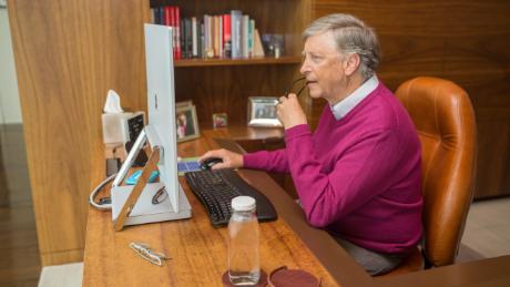 Bill Gates works from home during quarantine in 2020.