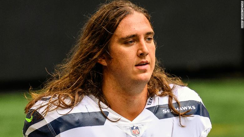 Offensive lineman Chad Wheeler arrested on suspicion of felony domestic violence, waived by Seattle Seahawks