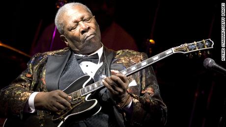 B.B. King performs his 10,000th concert at B.B. KIng Blues Club &amp; Grill in Times Square on April 18, 2006 in New York City