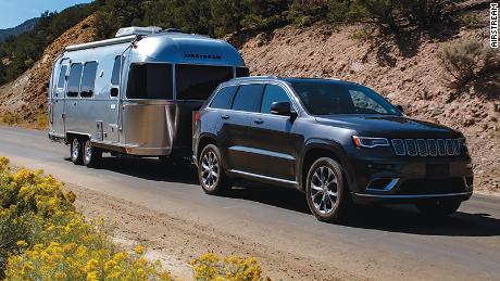 Airstream's Flying Cloud 30FB is the first to be offered with offices directly from the factory.