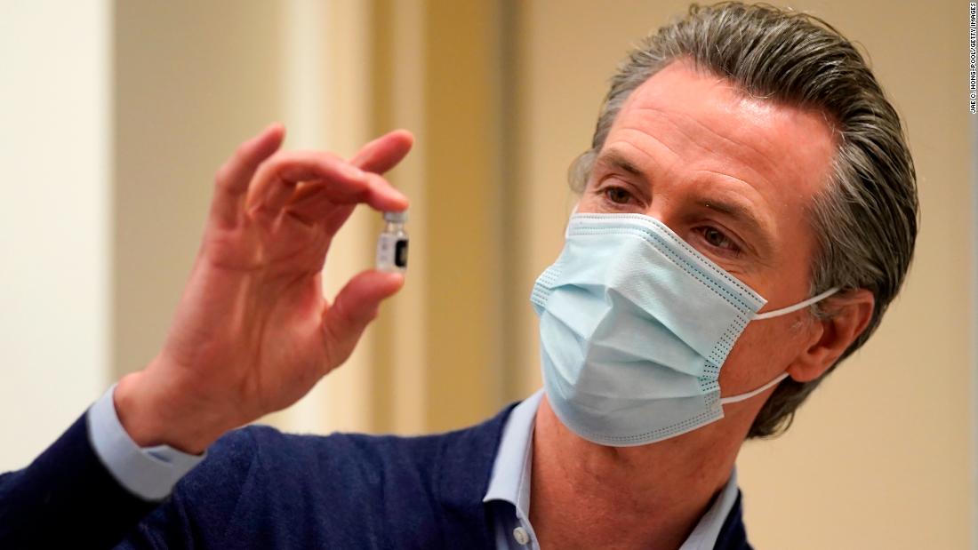 Gavin Newsom just tried to shove Dianne Feinstein out the door