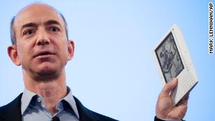 s Jeff Bezos to step down – DW – 02/02/2021