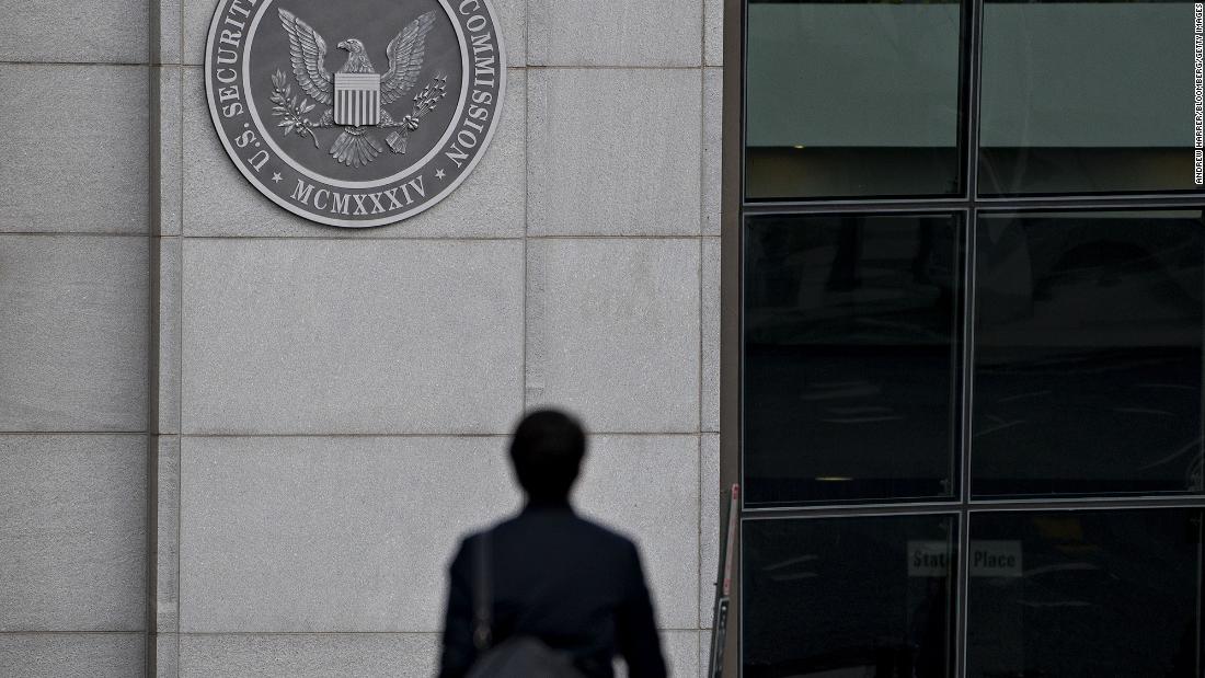 $1.7 billion Ponzi scheme defrauded 17,000 investors, SEC says