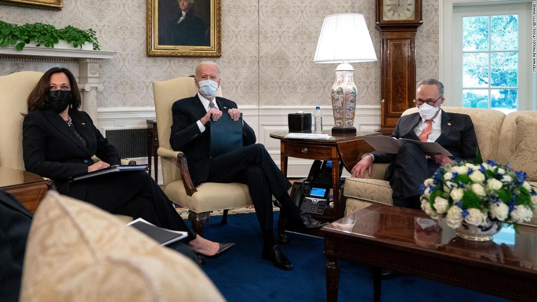Biden emphasizes 'urgency' of $1.9T relief after Summers' op-ed on inflation