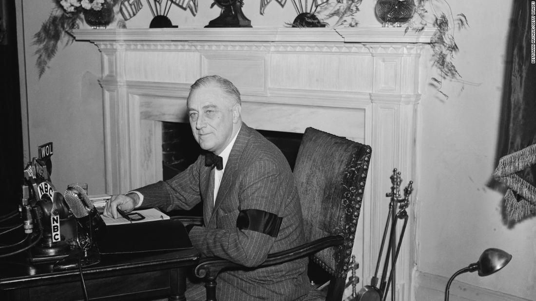 fdr fireside chats banking holiday
