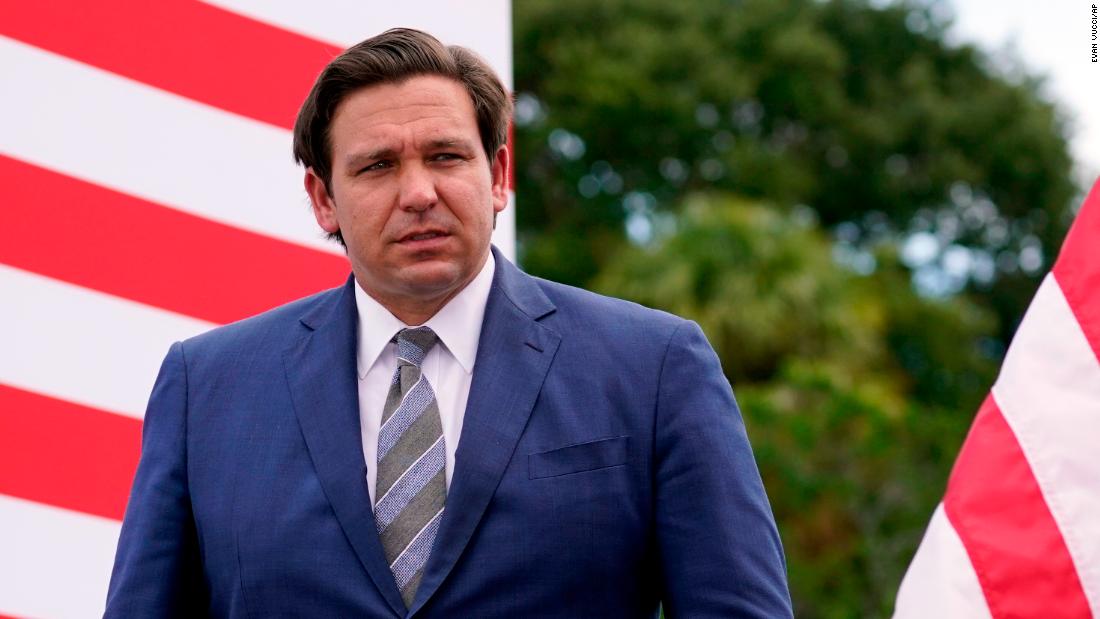 DeSantis defends a controversial vaccine agreement with the developer – and threatens to withdraw vaccines if authorities don’t like it