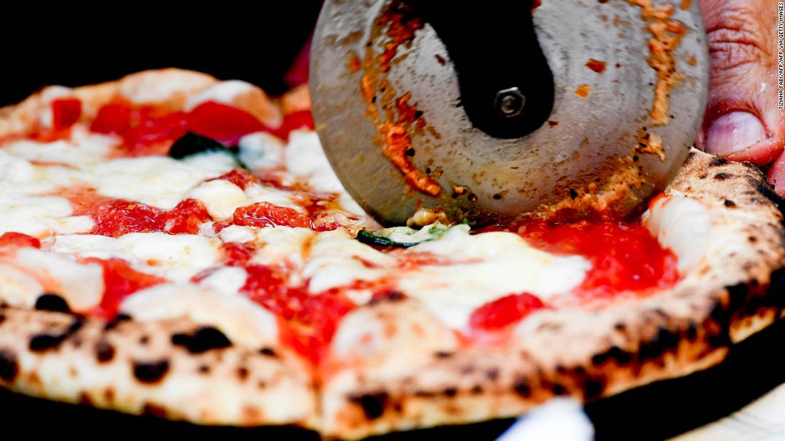The history of pizza |  CNN Reis