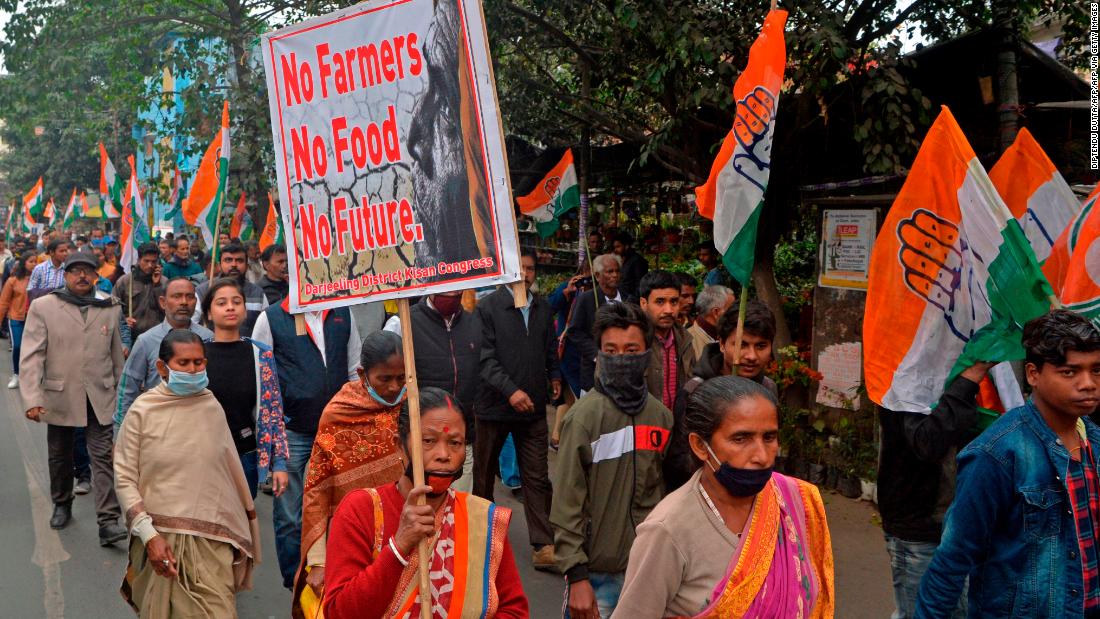 Farmers in India protest: Why new farm laws have caused outrage