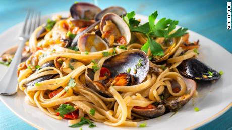 Linguine allo scoglio, dish of italian pasta with seafood