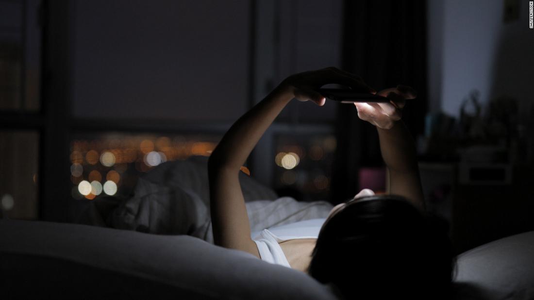 'Revenge bedtime procrastination' could be robbing you of precious sleep time