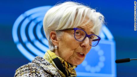 Exclusive: Christine Lagarde says countries must not &#39;brutally&#39; pull stimulus