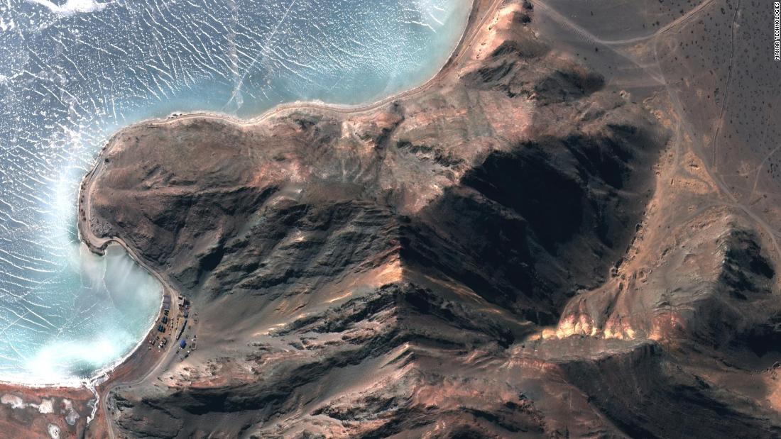 India-China border: new satellite images show that Chinese troops have dismantled camps on the disputed border near Ladakh