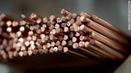 Another recession warning: Falling copper prices