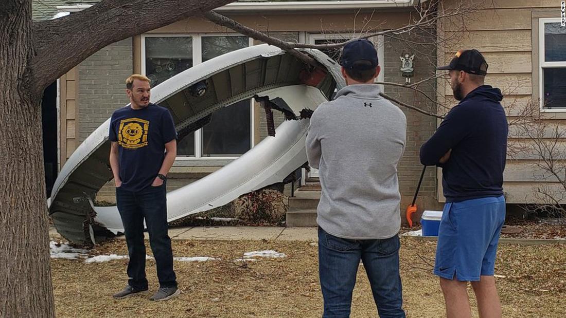 Denver plane: United Airlines flight returns to the airport like aircraft wreckage found in neighborhoods outside Denver