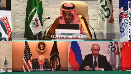 Le message principal de Biden était très simple: je ne suis pas Donald Trump.  L'ancien président américain est vu avec le roi saoudien Salman bin Abdulaziz et le président russe Vladimir Poutine lors du sommet virtuel du G20 en novembre 2020.