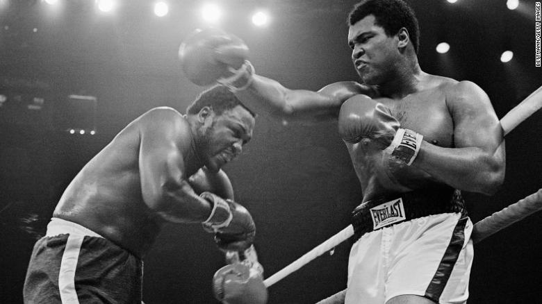 Muhammad Ali vs. Joe Frazier: 'The Fight of the Century': a divided US ...