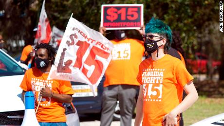 Everything you need to know about the debate over the $15 minimum wage