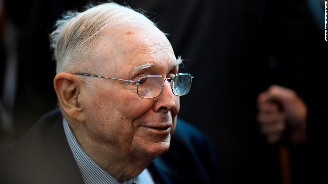 America can learn from Communist China, says Berkshire's Charlie Munger