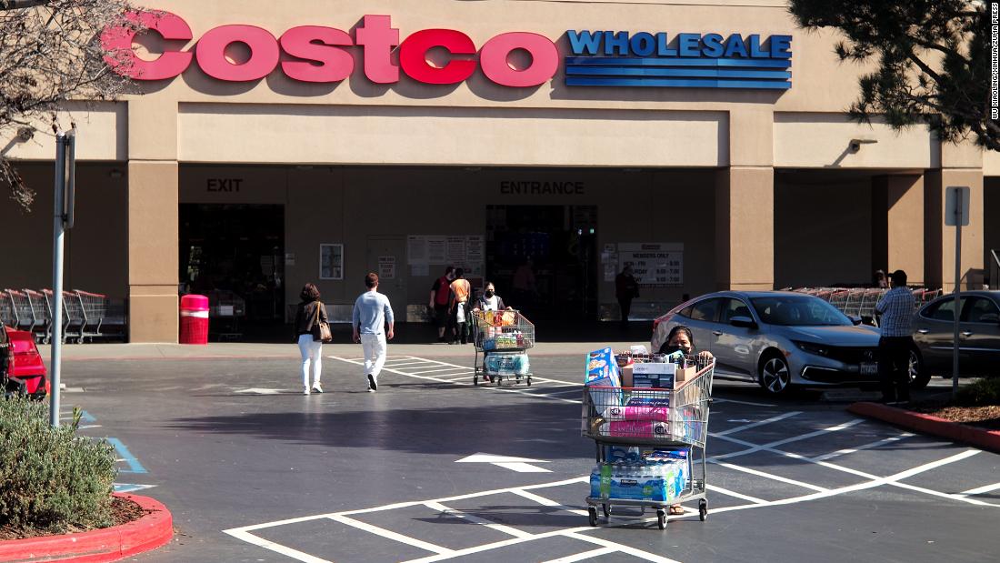 Costco raises its minimum wage above its competitors