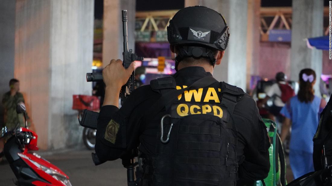 Two killed after undercover police shoot each other in the Philippines drug bust