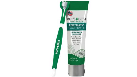 Vet's Best Brush and Enzymatic Toothpaste Set