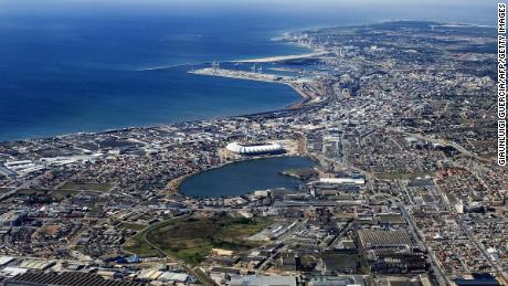 Οι Νοτιοαφρικανοί περιστρέφονται γύρω από το Gqeberha, το νέο όνομα για το Port Elizabeth 
