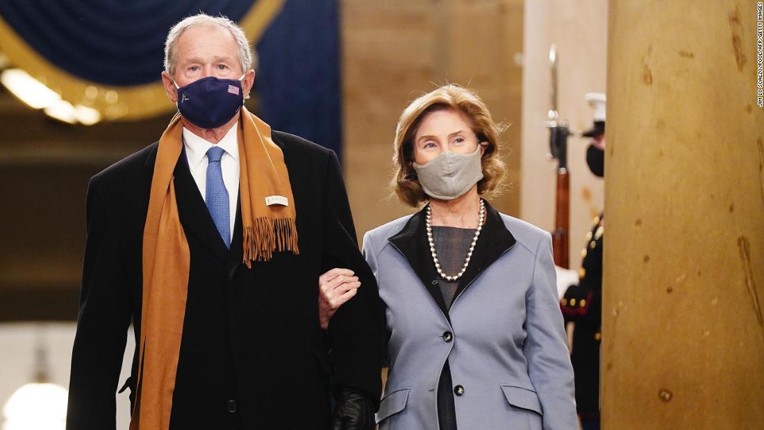 Bush and his wife, Laura, arrive for the inauguration of Joe Biden in January 2021.