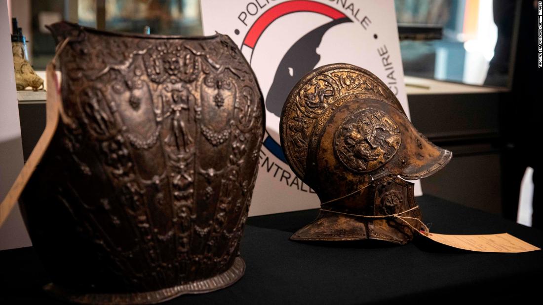 Stolen 16th century armor returned to the Louvre decades after the theft