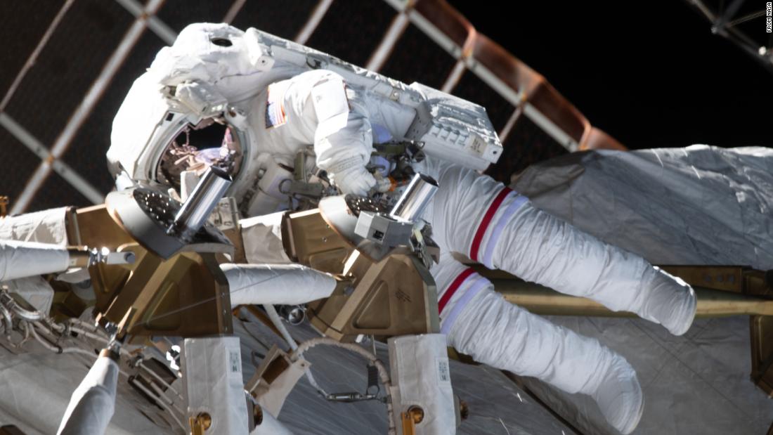 Astronauts Kate Rubins and Soichi Noguchi complete fourth career space